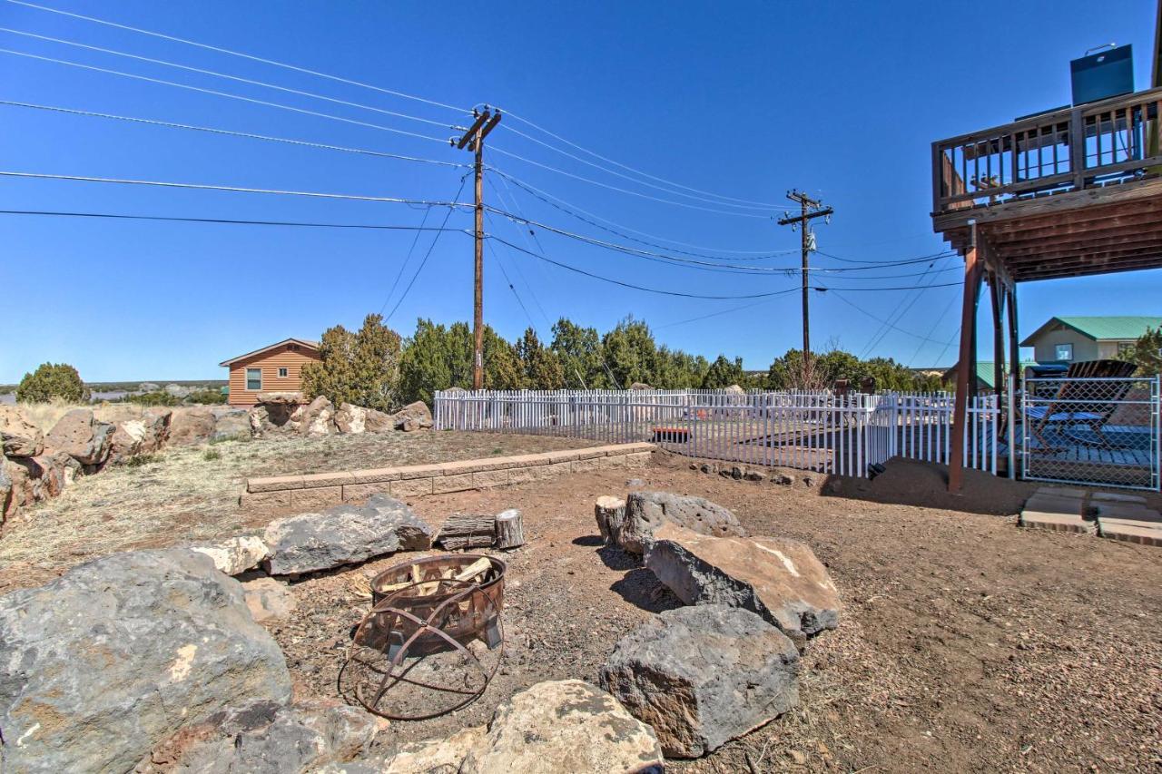 Show Low Home With Balcony Near White Mountain Lake Exterior foto